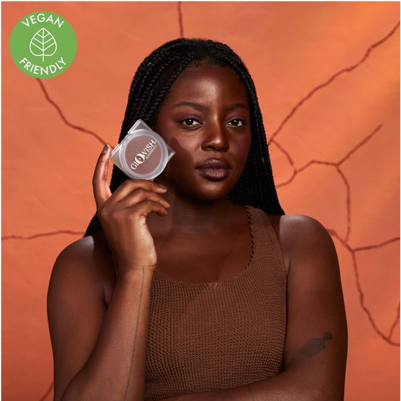 HUDA BEAUTY GloWish Luminous Pressed Powder 13 EXTRA RICH - Picture 4 of 7